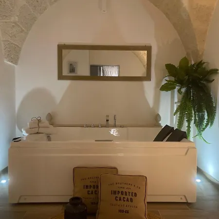 Le Dimore Del Portico Couette-café 4*