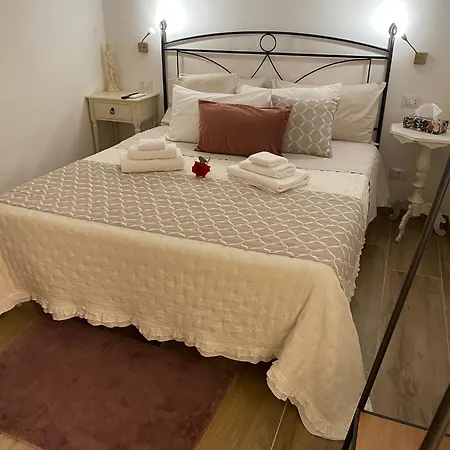 Le Dimore Del Portico B&B 파사노